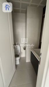Modern 2 Bedroom Apartment For Rent Image 5