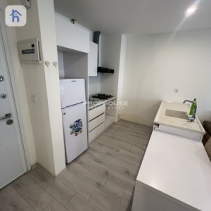 Modern Apartment in Prime Location image 2