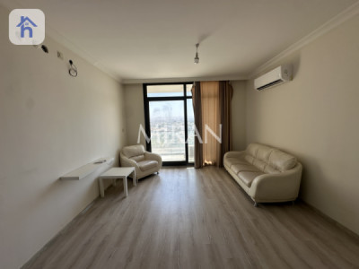 Modern Apartment image 3