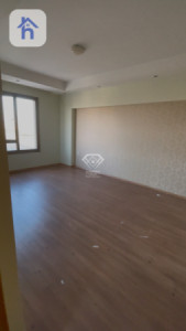 Luxurious 3-Bedroom Apartment Image 3