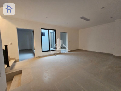 Modern House image 8