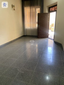 منزل طابقین صورة 6