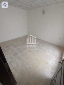 House with 4 Bedrooms for rent Resim 9