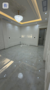 Spacious Home with Six Bedrooms image 12