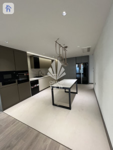 VIP Apartment Image 4