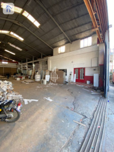 Industrial Warehouse for Sale image 4