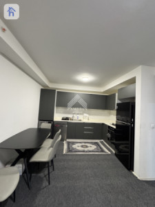 شوقەیەکی مۆدێرن لە تاوەرەکانی ئیمپایەر پیرڵ image 2