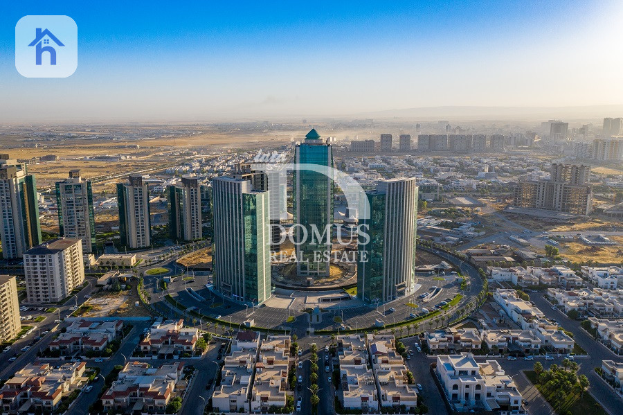 ئۆفیسی مۆدێرن بە دیمەنی نایاب