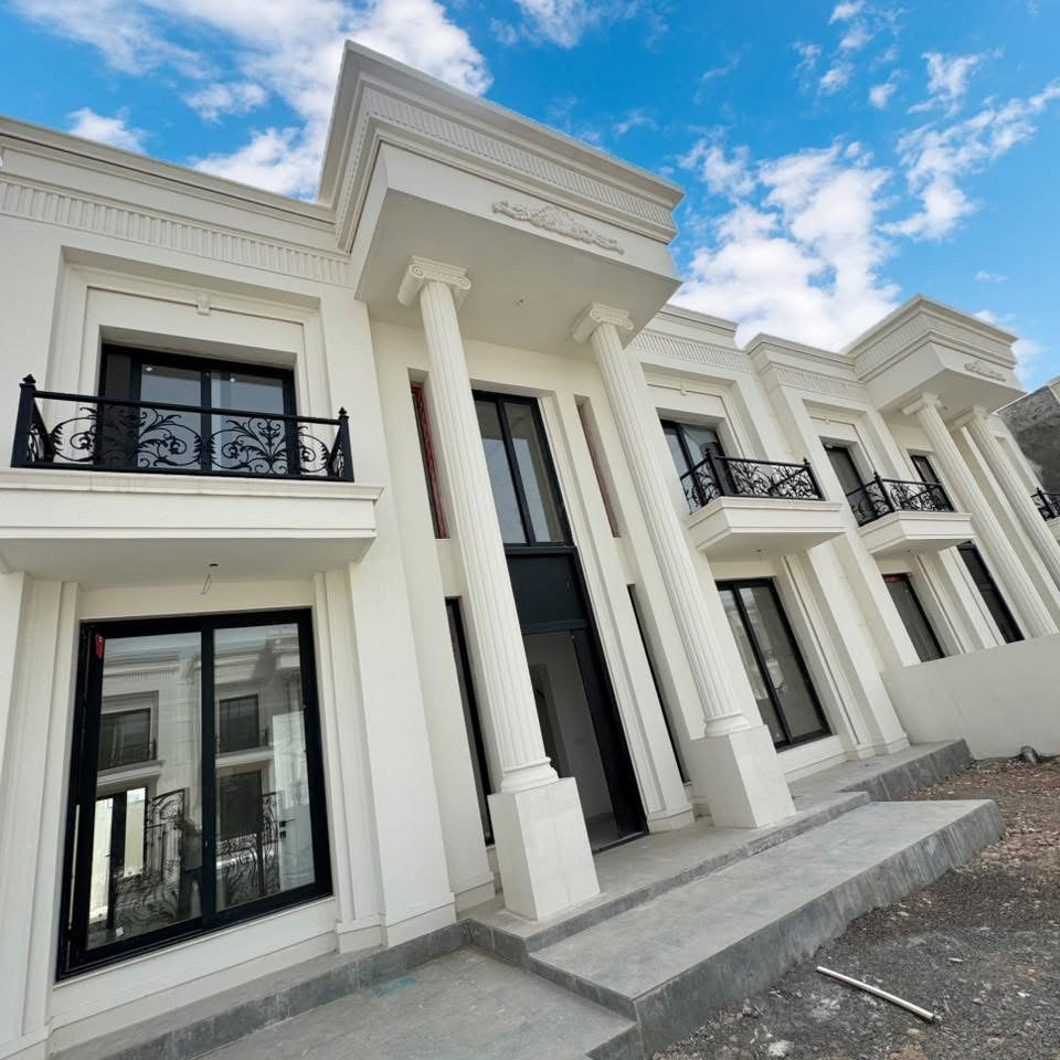 Modern 4-Bedroom House