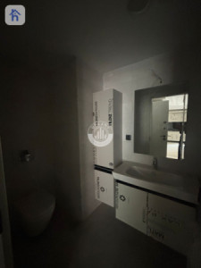 Studio Apartment Image 4
