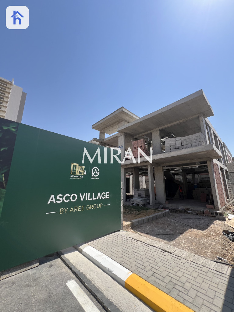 Spacious house with multiple rooms — 3