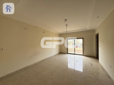 Spacious 4-Bedroom House for Sale Image 5