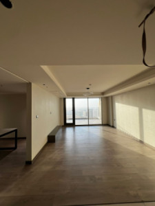 Spacious Apartment in Cavalli Tower image 6