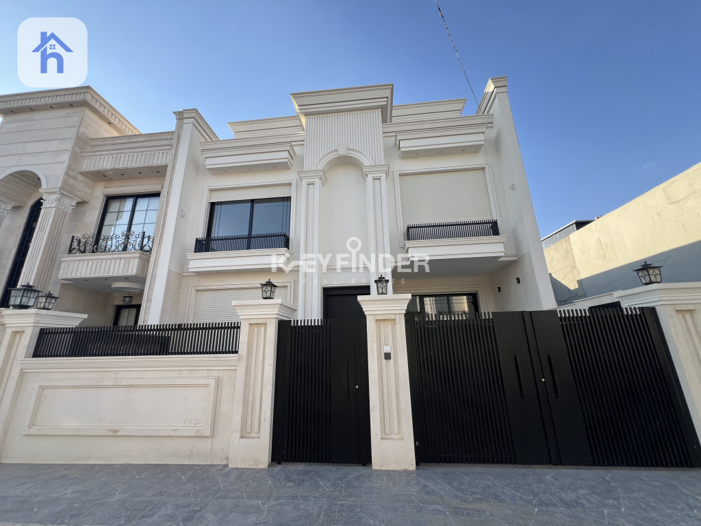 Spacious house with 5 bedrooms