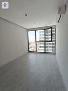 Modern 1 Bedroom Apartment in Rasan Towers Image 4