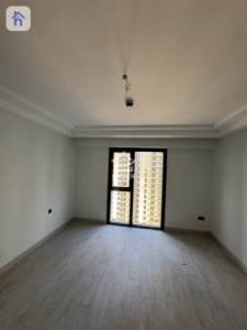 Spacious 2 Bedroom Apartment with Amazing Views image 10