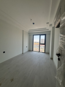 Spacious 3 Bedroom Apartment in Rami Towers image 4