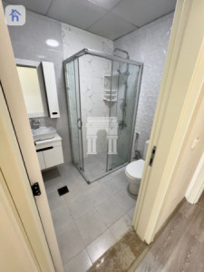 Spacious 2 Bedroom Apartment in Wow Tower image 5