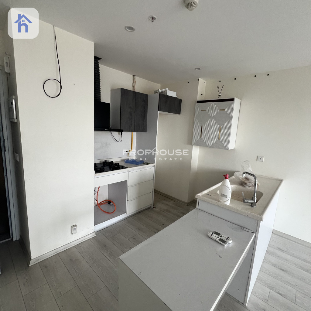 1 Bedroom Apartment in Rena Towers Image 2