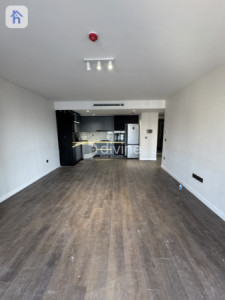 Modern apartment in prime location image 1