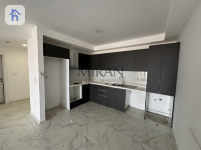 One Bedroom Apartment in Empire Pearl Towers Image 3