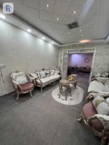 خانووی ڕاخراو بۆ کرێ وێنە 3