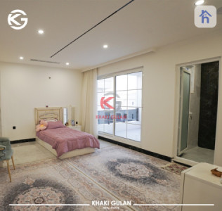 منزل عصري بأربع غرف نوم صورة 9