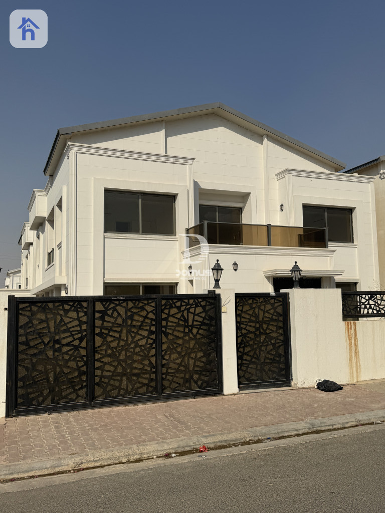 بيت واسع في قرية آرام