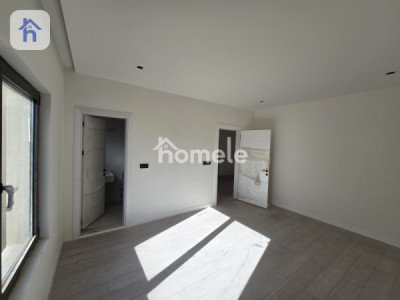 Modern House Image 11