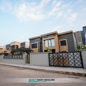 Unique villa for sale in Ganjan City image 2