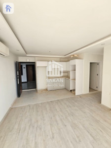 Apartment in Cash image 3