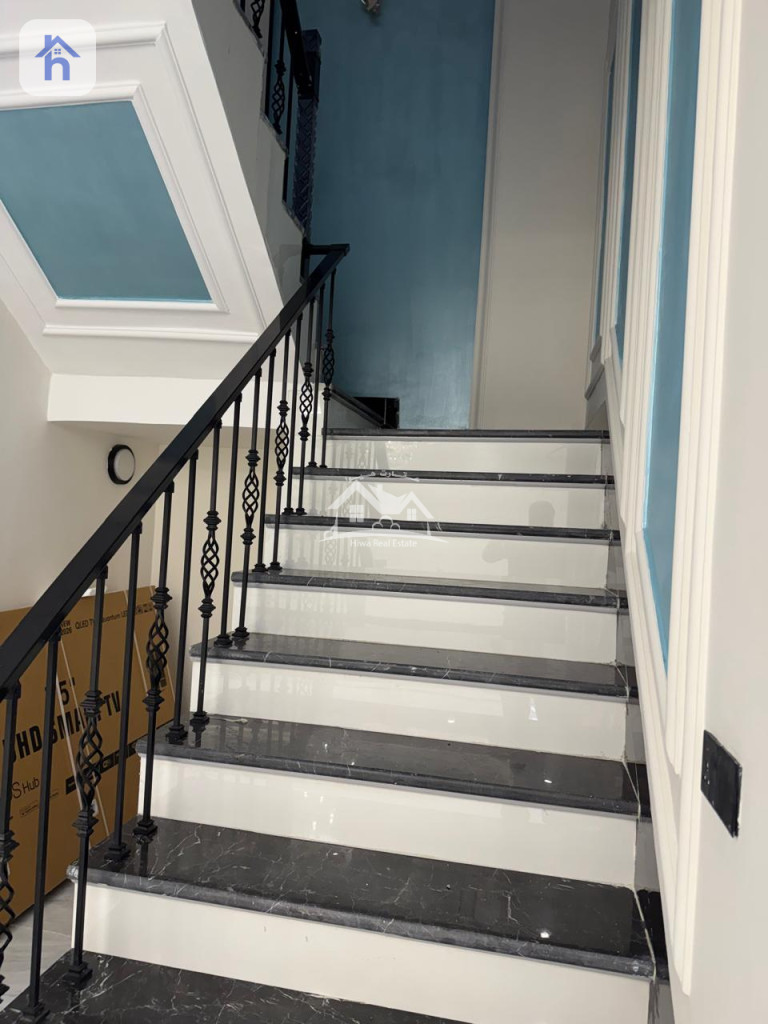Spacious House in Erbil, 5 Bedrooms Resim 19