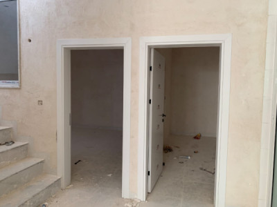 منزل واسع بـ5 غرف نوم للبيع image 4