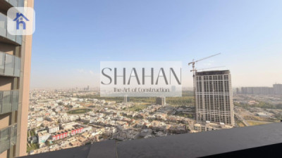 شوقەیەکی ڕاخراو بە دیمەنێکی جوانەوە وێنە 7