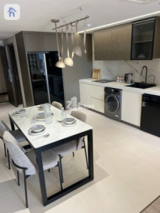 شقة مؤثثة للإيجار صورة 3