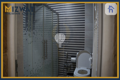 Spacious Family House image 12