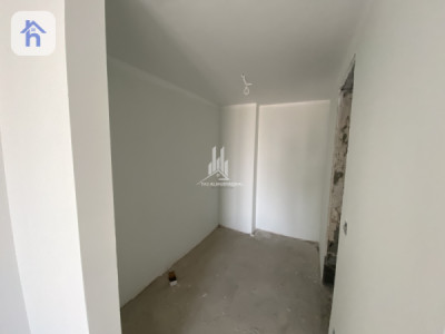 Spacious 3-Bedroom Apartment in Rami Towers Image 9