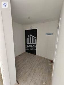 Modern Apartment image 5