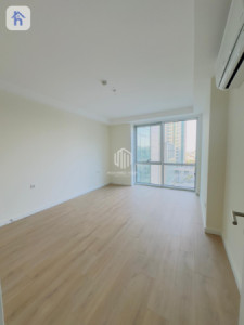 Modern Apartment with Great Views Image 3