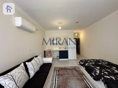 Stylish Apartment with Airport View image 1