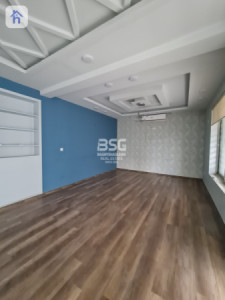 Spacious Office Space in English Village Image 3