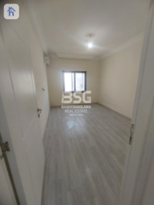 Cozy 1-Bedroom Apartment with Stunning Views Image 3