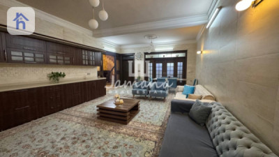 Spacious Family Home, Prime Location Image 11