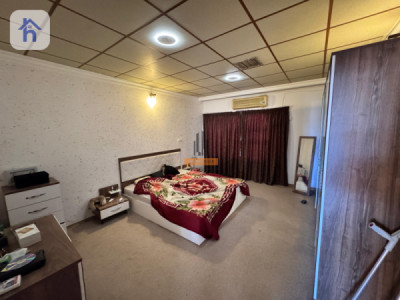 Three floor house for sale Image 7