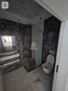 Spacious building for rent in Erbil image 10