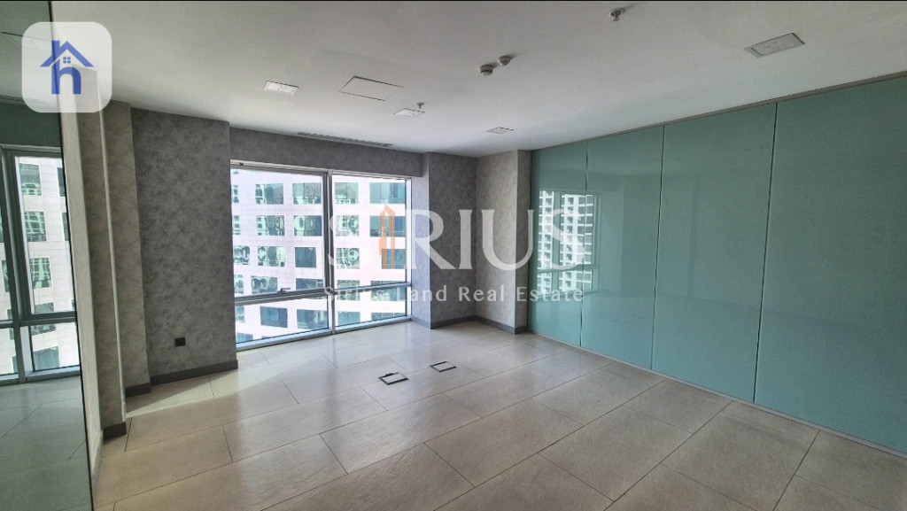 شوێنی ئۆفیسێکی نایاب لە سەنتەری بازرگانی گوڵان