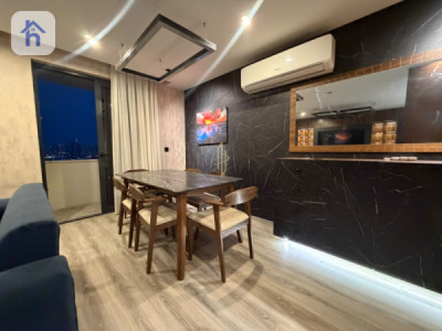 Luxury Apartment image 7