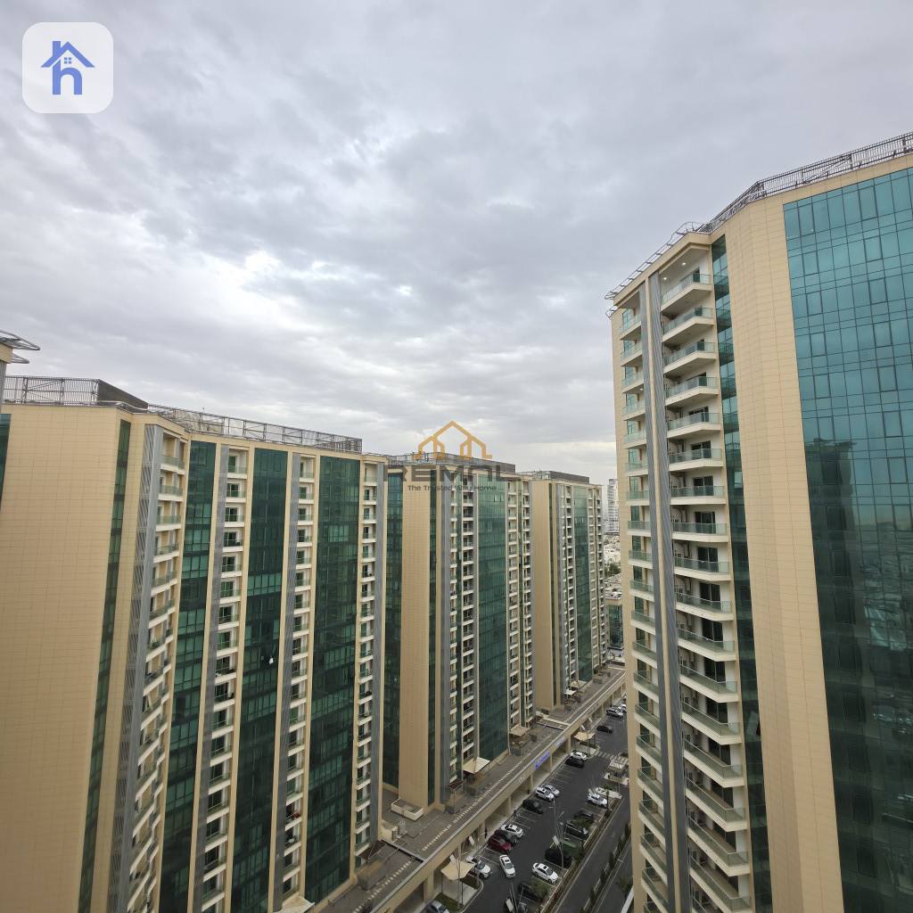An 2+1 apartment for sale in Empire Square
