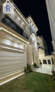 Luxury House image 5