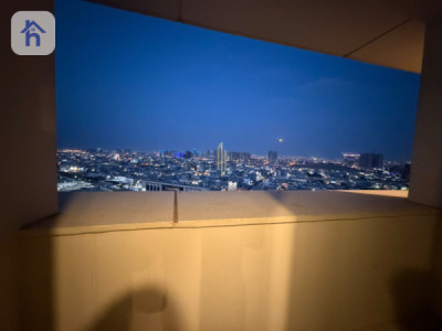 Luxury Apartment image 35